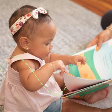 Ler para bebês: 4 motivos para você começar